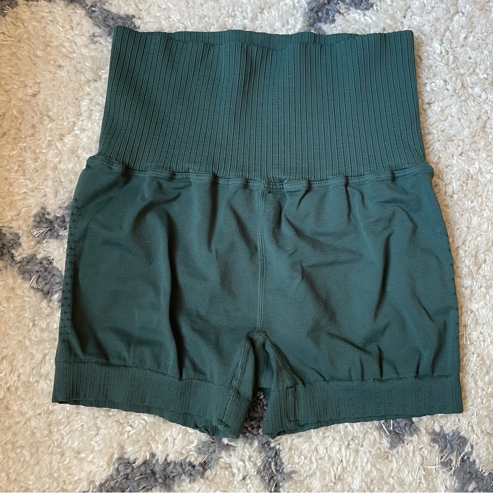 Free People Good Karma Running Shorts💚 - Picture 3 of 5